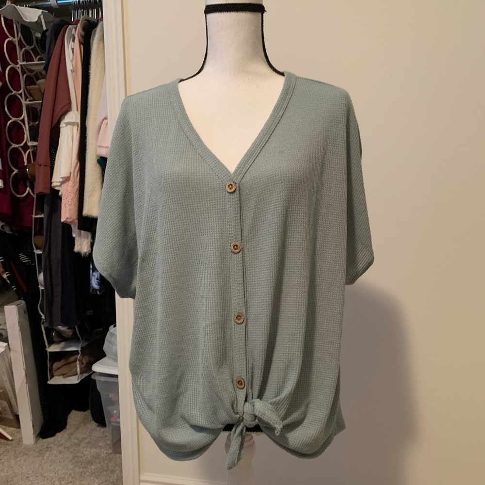 Button tie front top